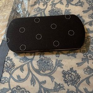 Thirty one wallet